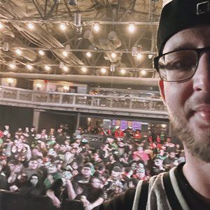 Meet your Posher, Ashton